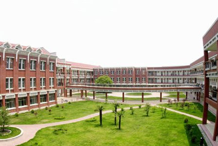 三江学院万人坑就在这下面