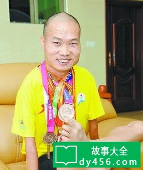 残疾人的励志小故事